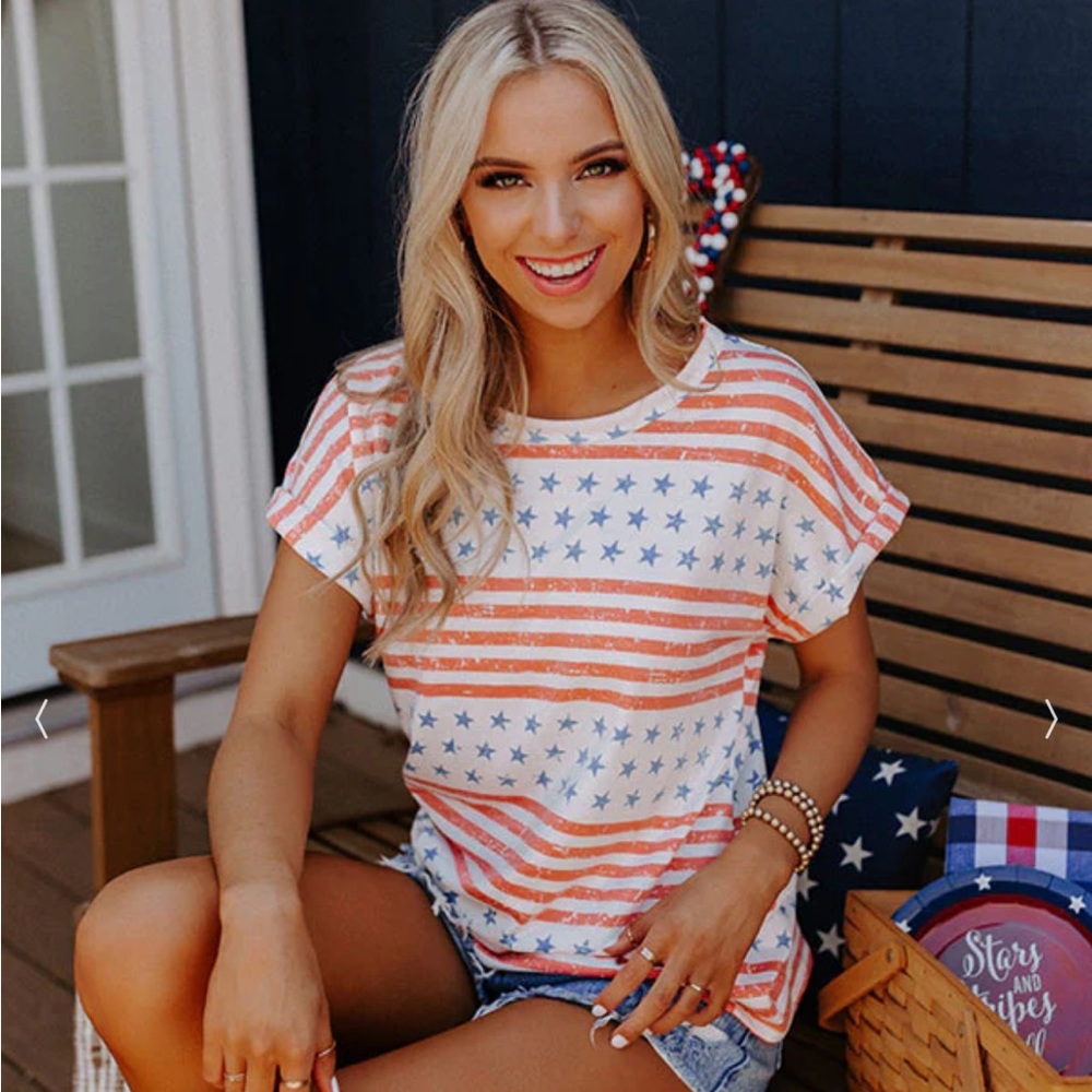 Shop Impressions Size Small Patriotic Red & Blue Stars & Stripes Soft T-Shirt